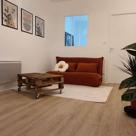 T2 Ultra Cosy En Hypercentre Tarare Exterior foto